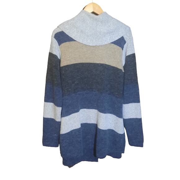 Sioni Womens Colorblock Wide Collar Gray Sweater WrapToggle Button Close Size XL - Picture 2 of 5